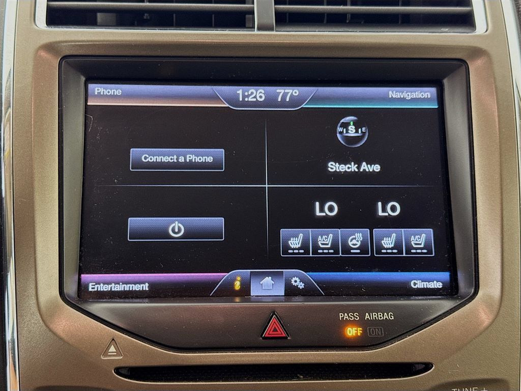 Used 2015 Lincoln MKX FWD w/ Equipment Group 102A image 17