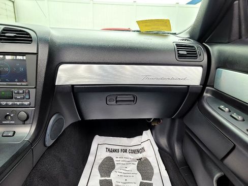 Used 2004 Ford Thunderbird Deluxe image 35