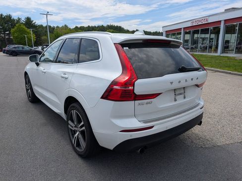 Used 2021 Volvo XC60 T6 Momentum w/ Premium Package AWD/4WD image 3