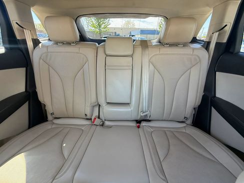 Used 2016 Lincoln MKX Reserve w/ Climate Package AWD/4WD image 47