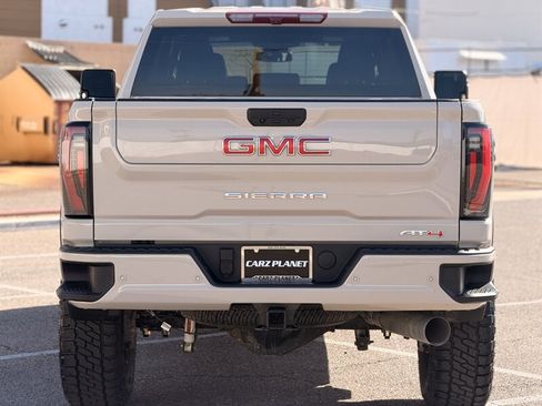 Used 2026 GMC Sierra 2500 AT4 AWD/4WD image 6