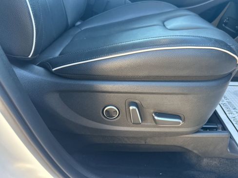 Used 2023 Hyundai Palisade Limited AWD/4WD image 48