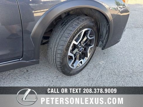 Used 2016 Subaru Crosstrek 2.0i Premium AWD/4WD image 11
