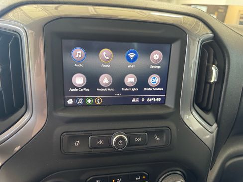Used 2022 Chevrolet Silverado 2500 Custom w/ Custom Value Package AWD/4WD image 24
