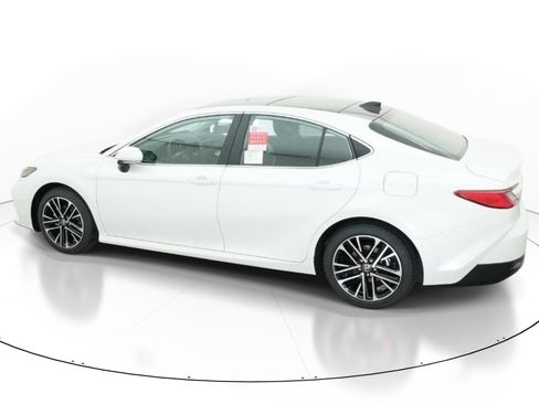New 2026 Toyota Camry XLE FWD image 4