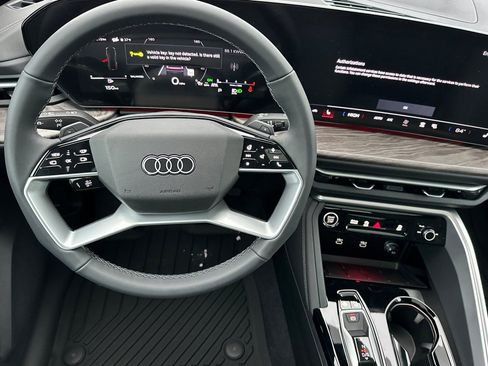 New 2025 Audi Q5 Premium Plus image 13