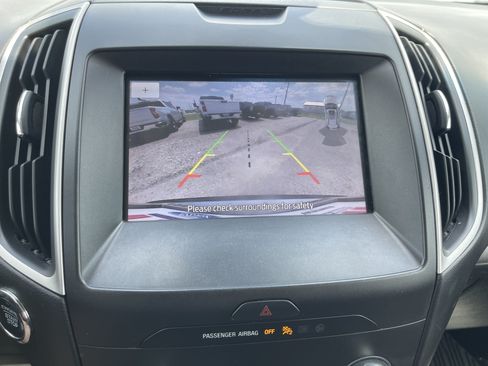 Used 2020 Ford Edge SEL w/ Convenience Package FWD image 26