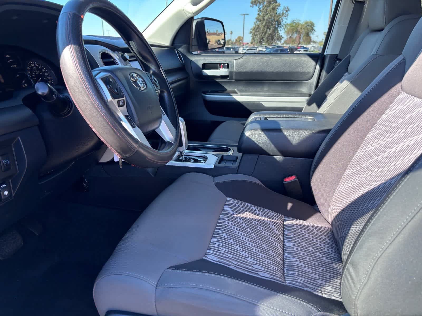 Used 2018 Toyota Tundra SR5 w/ SR5 Upgrade Package RWD image 12