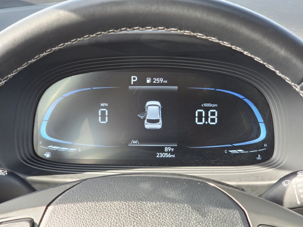 Used 2026 Hyundai Venue SEL FWD image 15