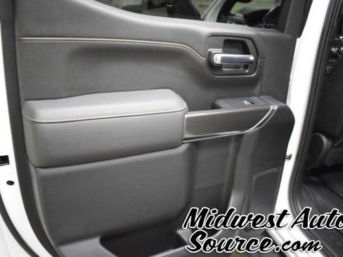 Used 2022 GMC Sierra 1500 AT4 w/ AT4 Premium Package image 26