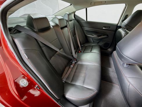 Used 2024 Nissan Altima 2.0 SR image 22