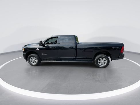 Used 2023 RAM 3500 Big Horn w/ Level 1 Equipment Group AWD/4WD image 11