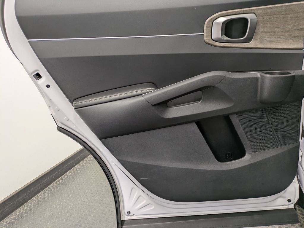 Certified 2023 Kia Sorento X-Line EX AWD/4WD image 21