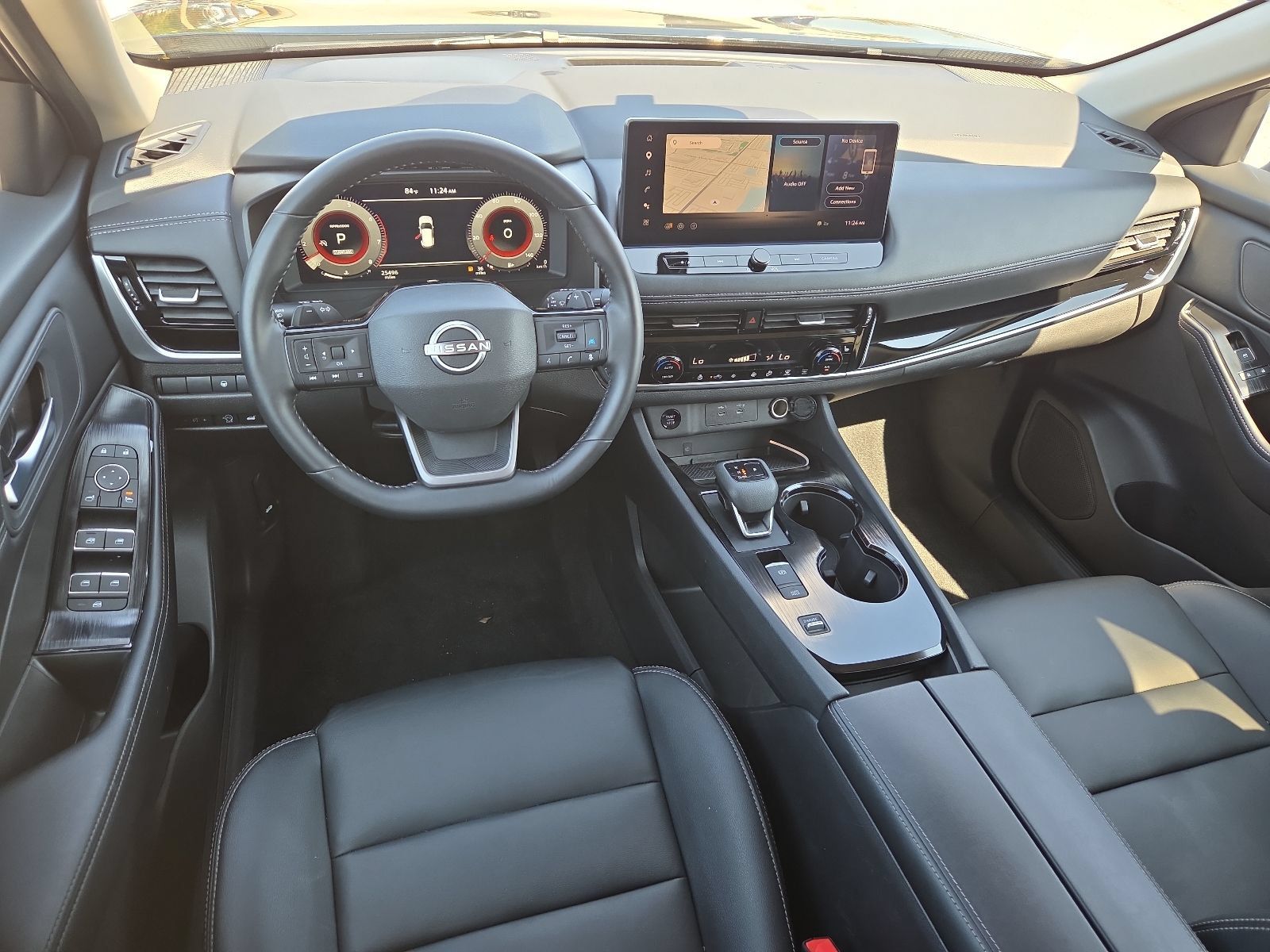 Used 2026 Nissan Rogue SL FWD image 11