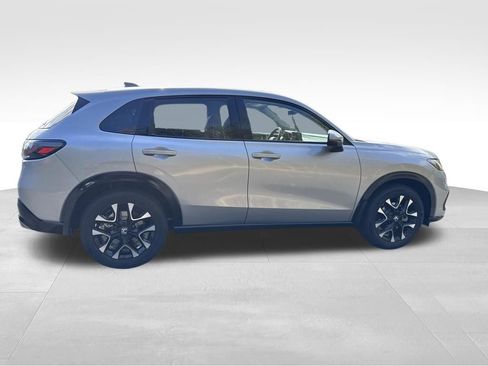 New 2026 Honda HR-V EX-L image 8