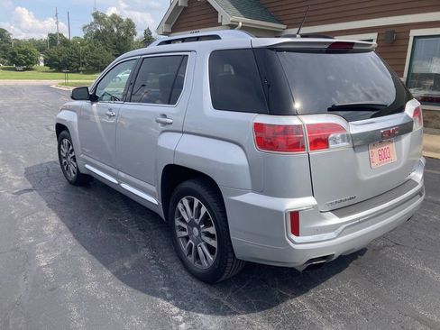 Used 2017 GMC Terrain Denali image 5