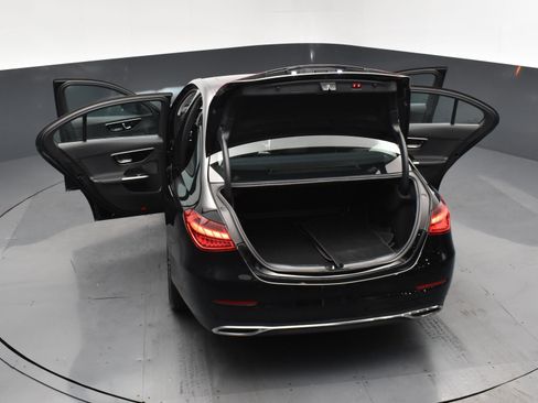 Used 2023 Mercedes-Benz C 300 Sedan image 22