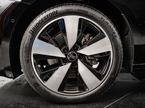 New 2025 Audi A5 2.0T Premium Plus Sedan image 13