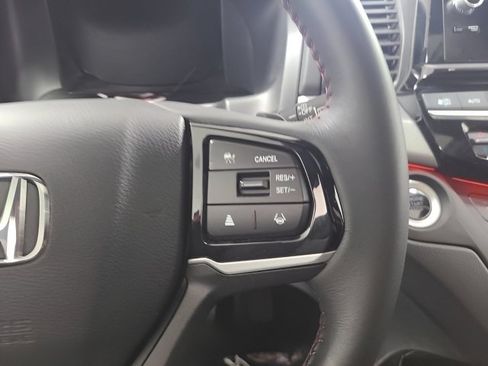 Used 2025 Honda Odyssey Sport-L image 28