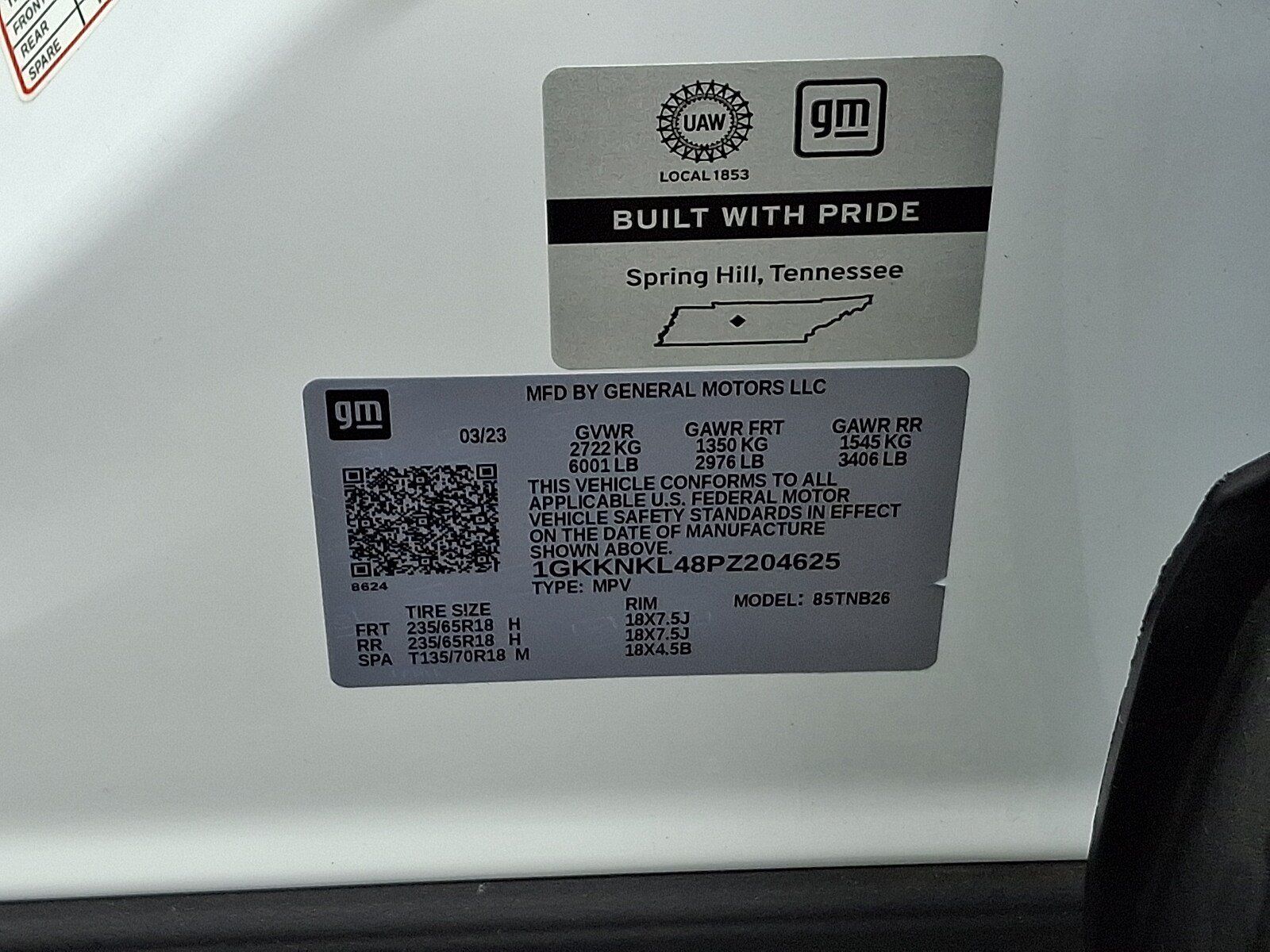 Used 2023 GMC Acadia SLE w/ Driver Convenience Package FWD image 28