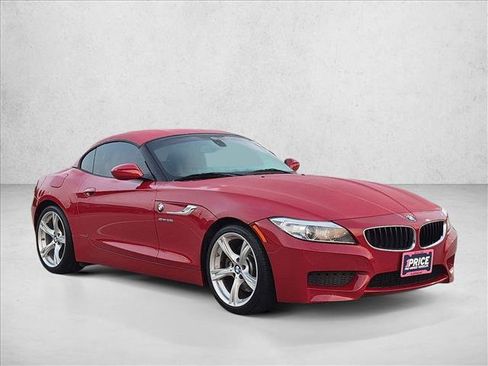 Used 2014 BMW Z4 sDrive28i RWD image 3