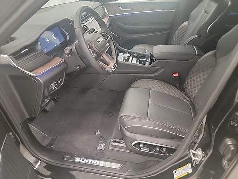 New 2025 Jeep Grand Cherokee L Summit image 13