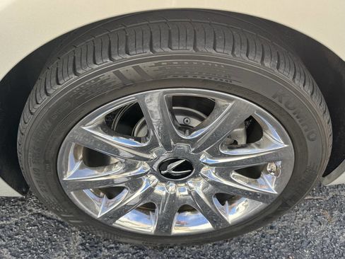 Used 2012 Hyundai Equus Signature image 22