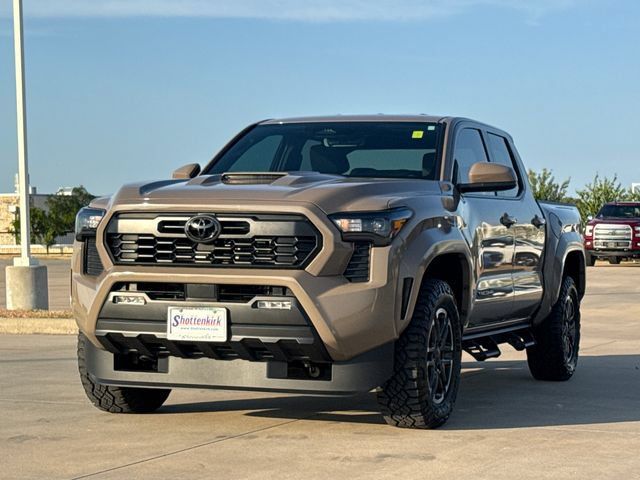 Used 2026 Toyota Tacoma TRD Sport AWD/4WD image 3