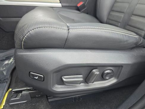 Used 2024 Toyota Tundra Capstone AWD/4WD image 27