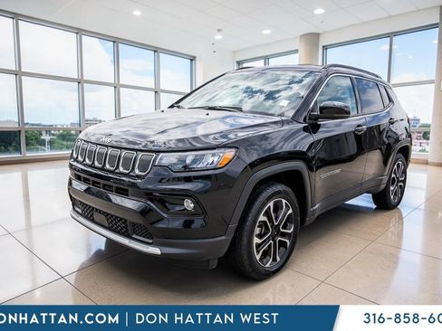 Used 2022 Jeep Compass Limited AWD/4WD image 25