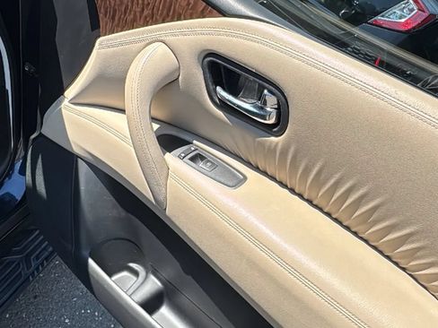 Used 2019 Nissan Armada Platinum w/ Interior Lighting Package AWD/4WD image 28