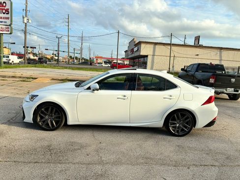 Used 2018 Lexus IS 300 F Sport w/ F Sport Package AWD/4WD image 7