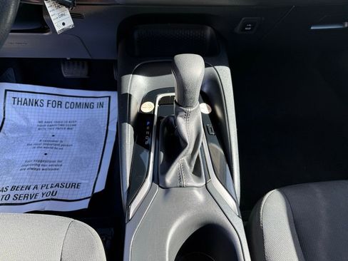 Used 2024 Toyota Corolla LE image 18