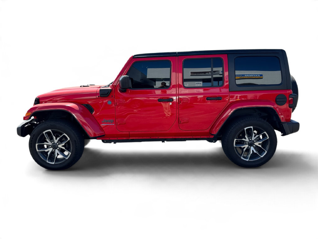 Used 2024 Jeep Wrangler Unlimited AWD/4WD image 12