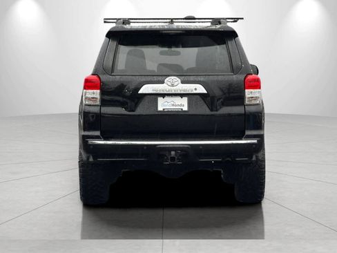 Used 2010 Toyota 4Runner SR5 w/ Premium Pkg w/Leather image 7