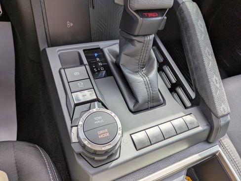 Used 2024 Toyota Tacoma TRD Sport image 20