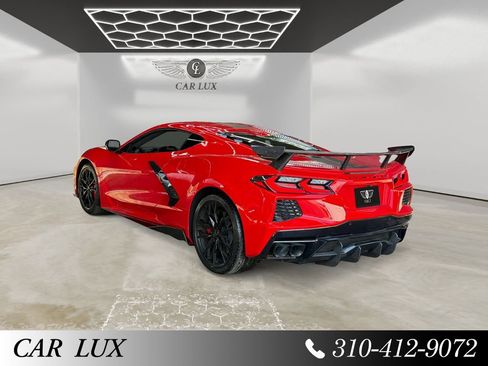 Used 2024 Chevrolet Corvette Stingray Preferred Cpe w/ Z51 Performance Package image 3