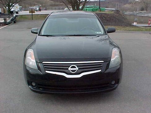 Used 2009 Nissan Altima 2.5 S FWD image 3