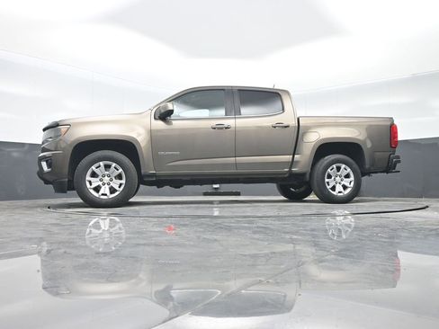 Used 2016 Chevrolet Colorado LT w/ LT Convenience Package image 27