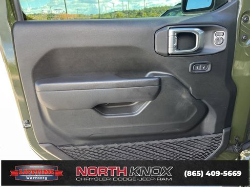 Used 2022 Jeep Wrangler Unlimited Sport image 5