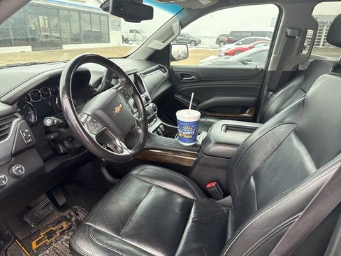 Used 2017 Chevrolet Tahoe LT image 11