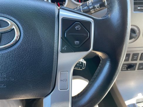 Used 2016 Toyota Sequoia Platinum AWD/4WD image 30