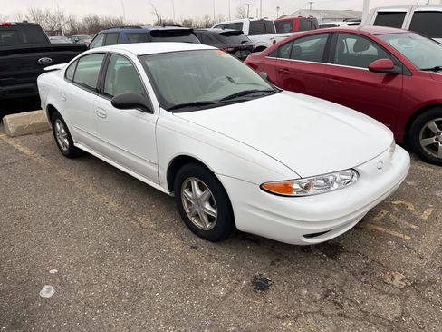 Used 2004 Oldsmobile Alero GL image 17