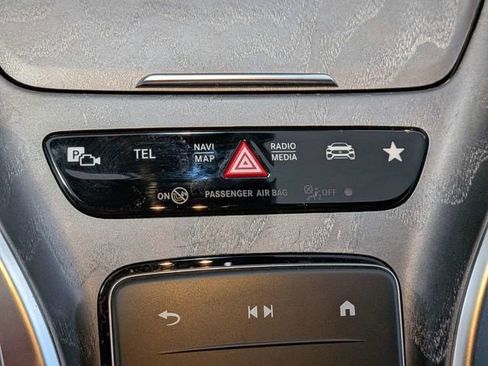 Used 2021 Mercedes-Benz AMG GT 63 image 21