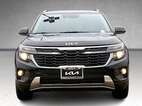 Certified 2024 Kia Seltos S image 6