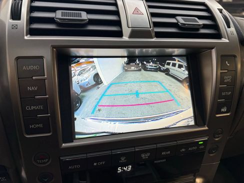 Used 2016 Lexus GX 460 Premium image 13