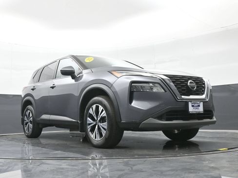 Used 2022 Nissan Rogue SV AWD/4WD image 41