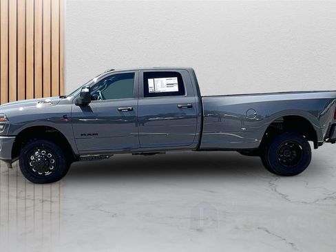 New 2026 RAM 3500 Big Horn AWD/4WD image 6