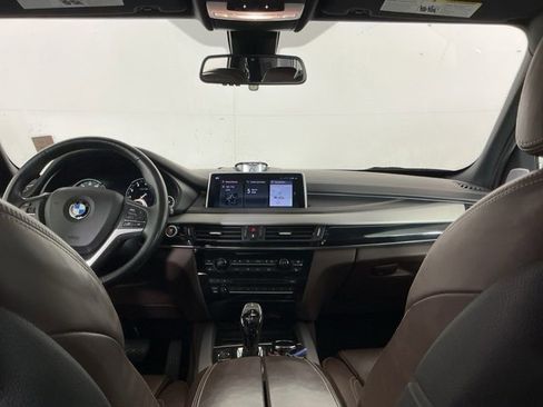 Used 2018 BMW X5 xDrive50i w/ Dynamic Handling Package image 26