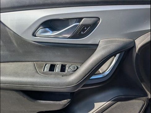 Used 2020 Chevrolet Blazer LT image 16